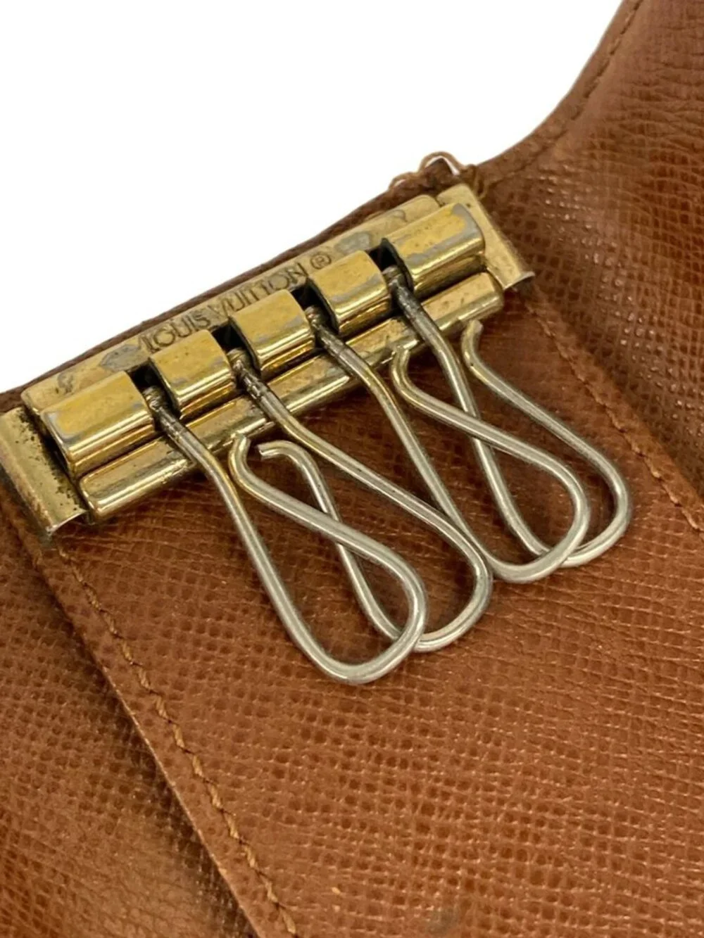 LOUIS VUITTON Multicles 4 M62631 Monogram TH1909 Key Case Monogram Canvas